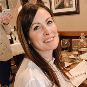 Meet your Posher, Dana